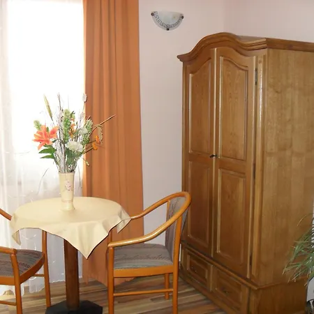 Magdalena 3*